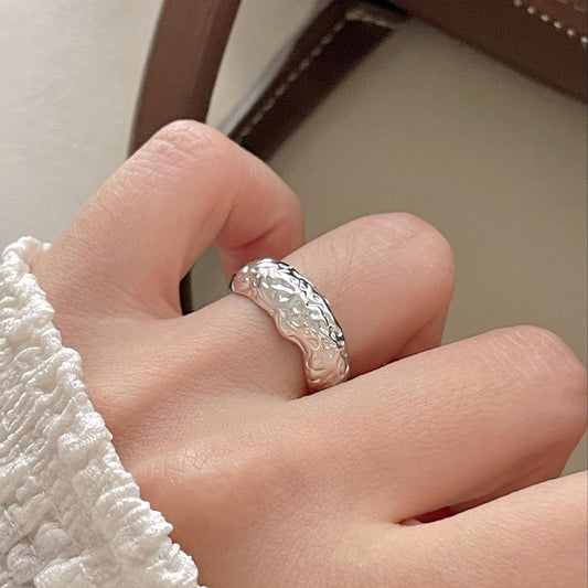 Luna Crust Ring