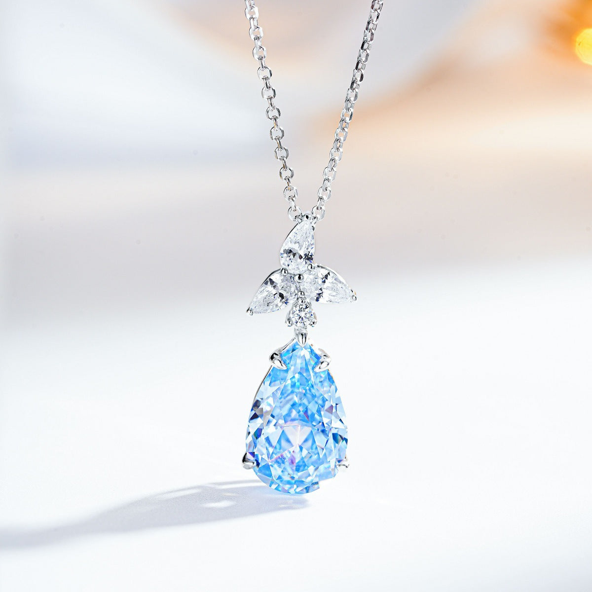 Lumine Drop Necklace