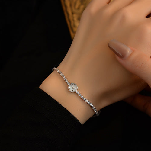 Daisy Bracelet