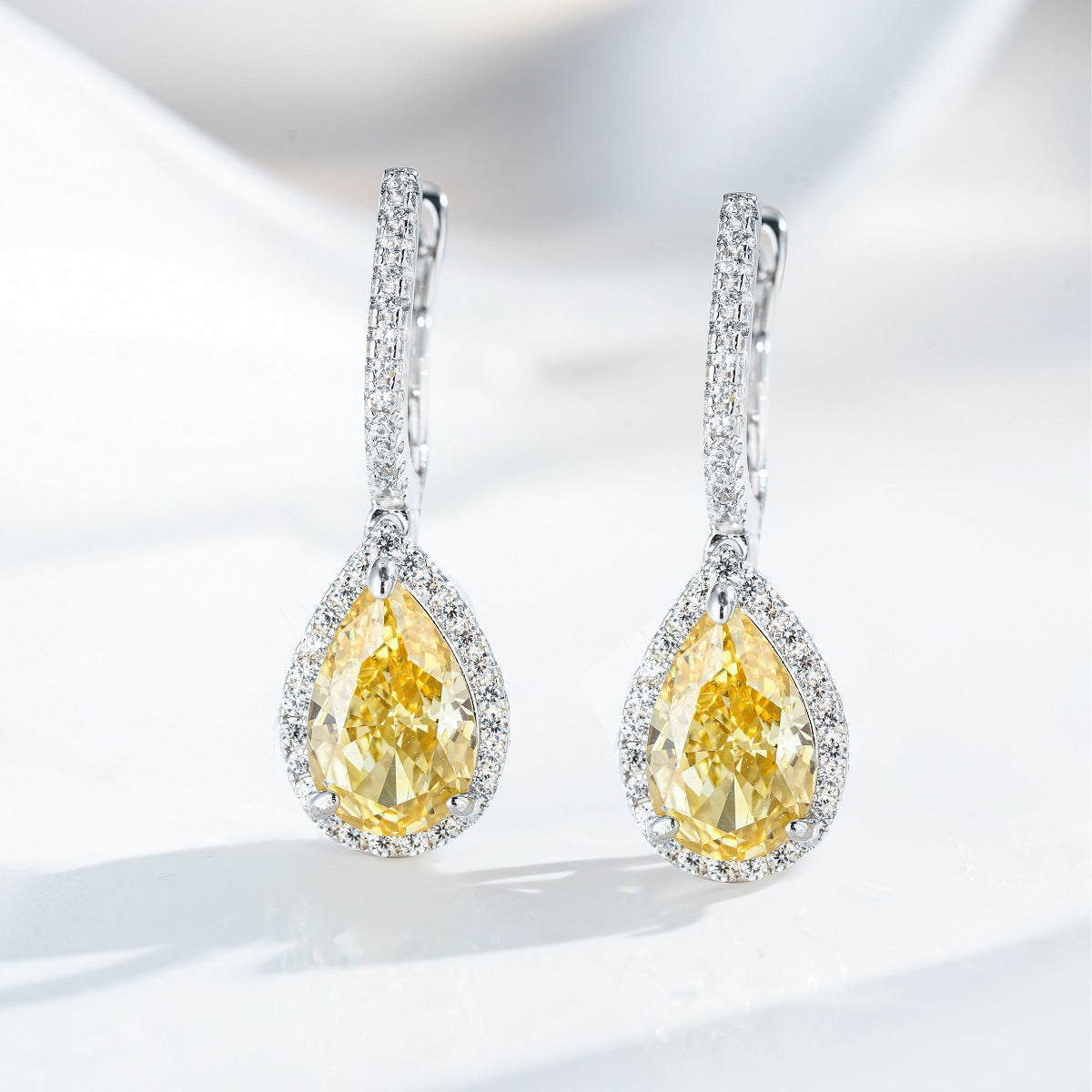 Lumine Drop Earrings