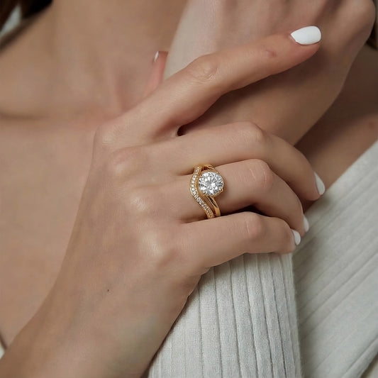 Helia Ring
