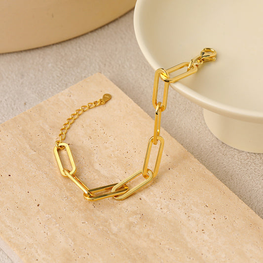 Modisches Armband